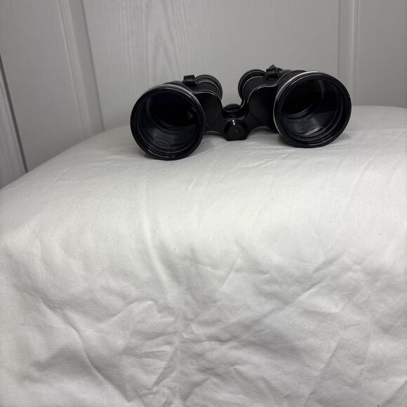 Vintage Selsi Light Weight Binocular 10x50 Wide Angle 367 feet at 1000 yards - Picture 6 of 7